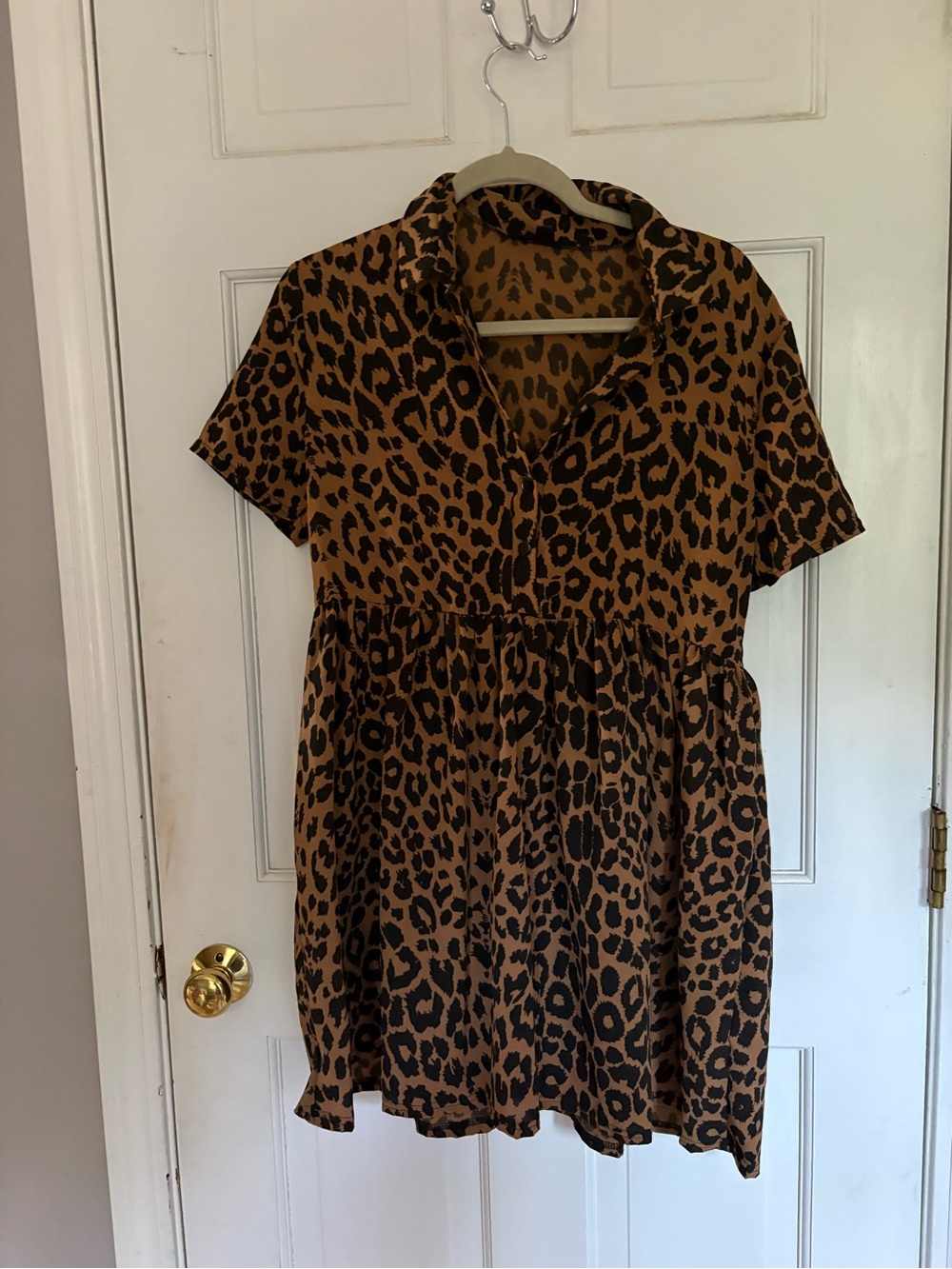 Missguided + Leopard Print Short Sleeve Tunic Top - Brown & Black